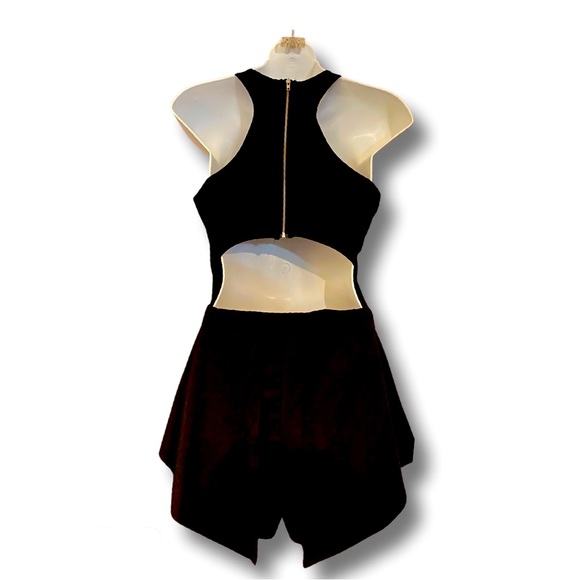 Sexy Halter Backless Romper - Picture 2 of 4